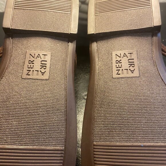 Naturalizer Fallyn Rhinestone Sandals NWOT - Picture 3 of 4